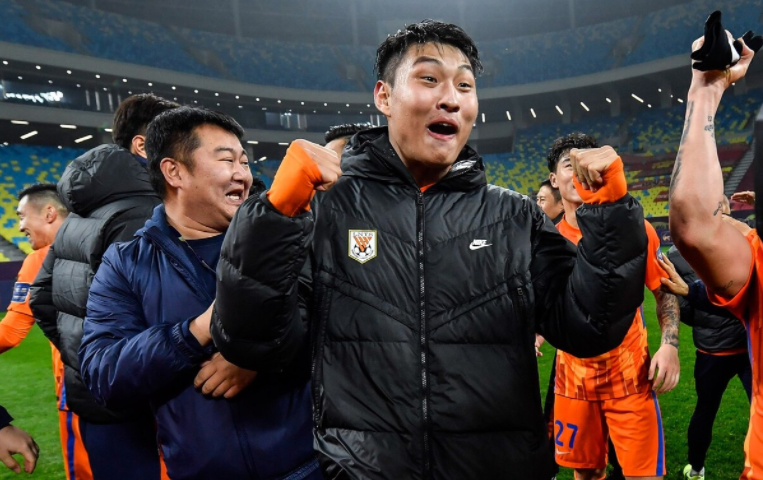 风云突变！密尔沃基雄鹿集结日主帅复盘；欧超杯版图或变；球迷炸锅；纪律约束更严格的简单介绍