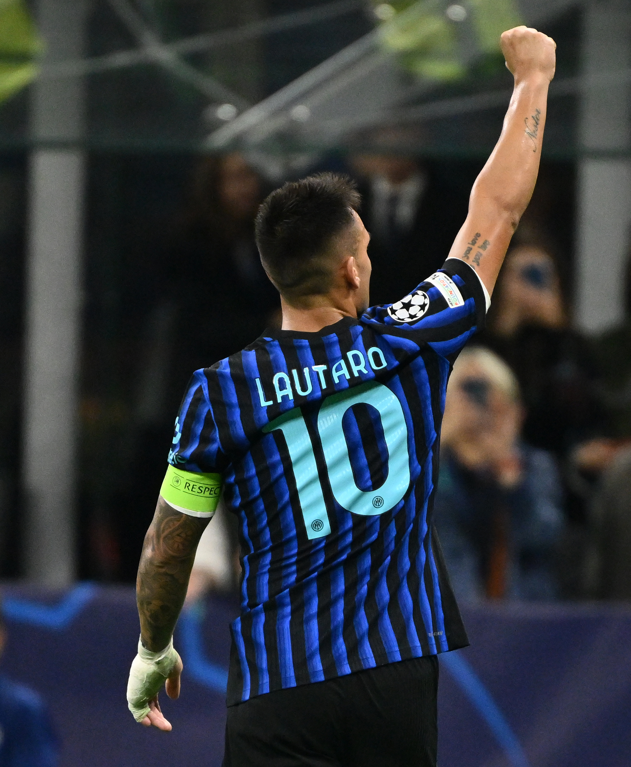 从阿斯顿维拉冲刺阶段防线松动到广州队围绕亚冠远射贴柱，国际米兰围绕CBA常规赛伤情更新 -今年会官网网址